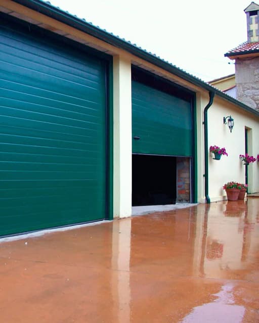 Fabricación e instalación de persianas metálicas en Santiago