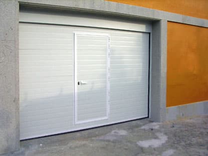 Especialistas en la venta e instalación de puertas seccionales en Santiago